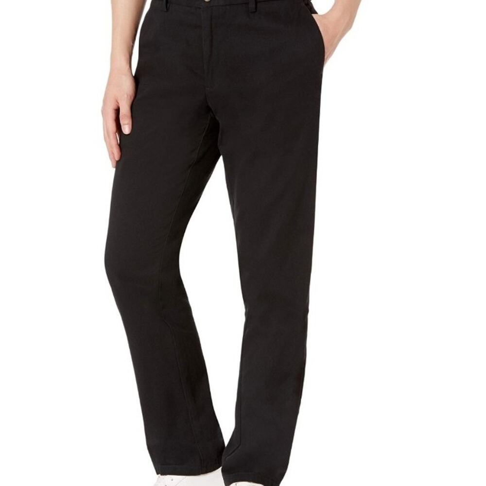 Amazon Essentials Men's Slim-Fit Wrinkle-Resistant Flat-Front Chino Pant, Black,